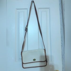 Vintage Coach small crossbody